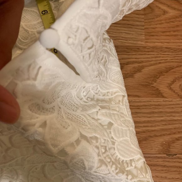 Women’s White Lace Tops L - Picture 4 of 4